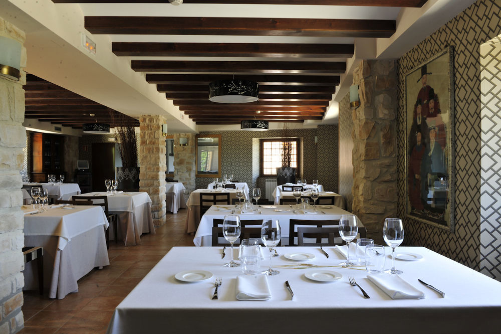 Hotel Palacio Dos Olivos Galdeano 레스토랑 사진